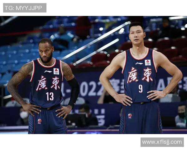 成都篮球队在联合会杯中的默契配合与战术执行分析